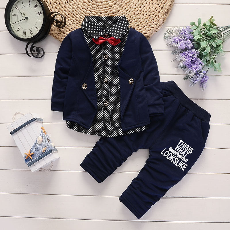 Mini Trendsetter Printed Suit Set